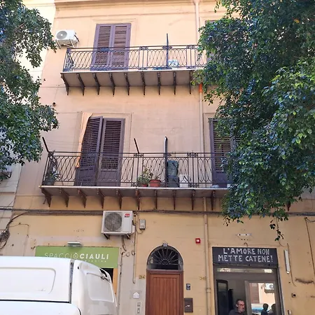 Casa Maria Rosa Semplice 팔레르모